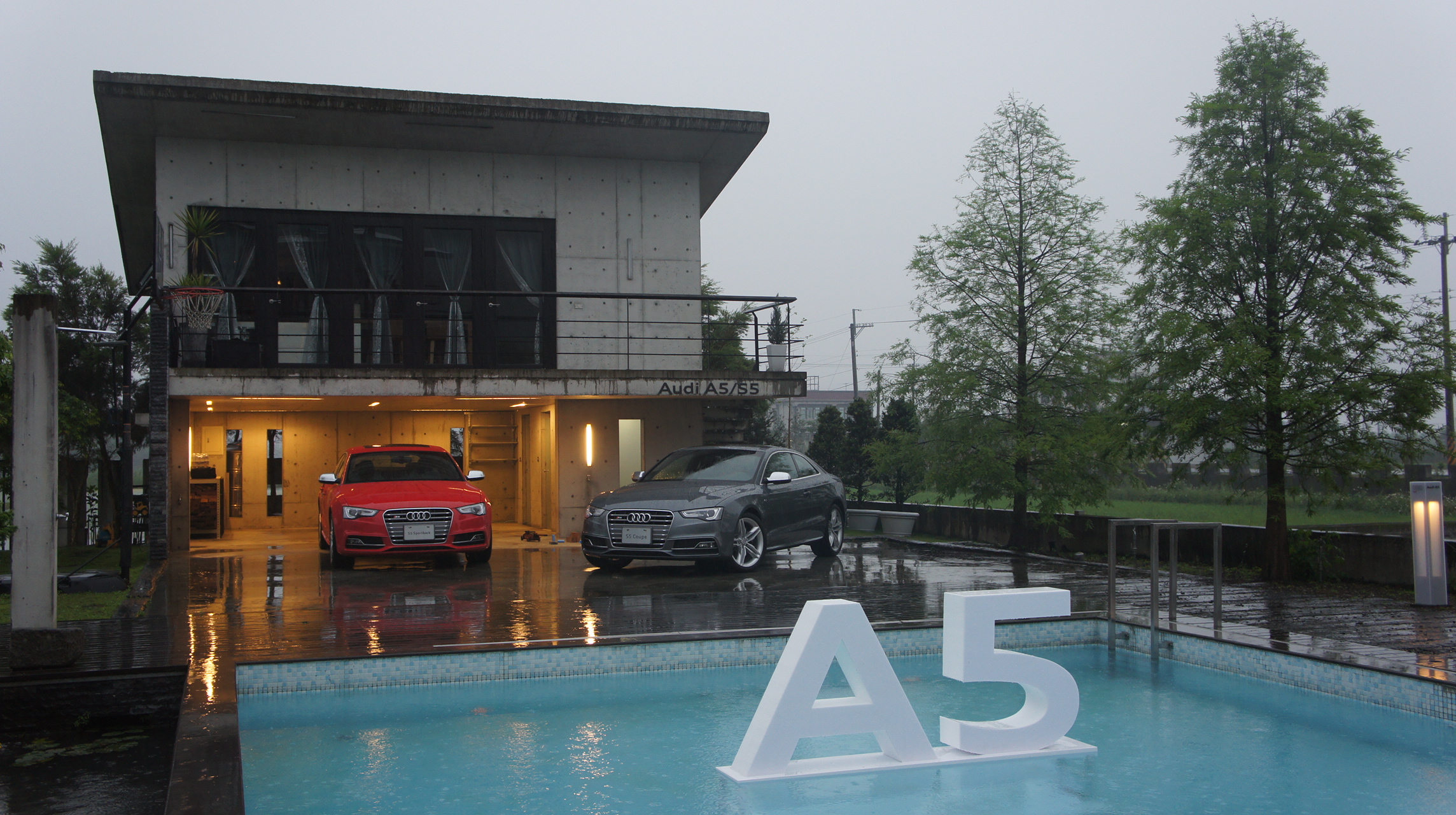 35 A Li Bnb Cafe 的雙人車庫房