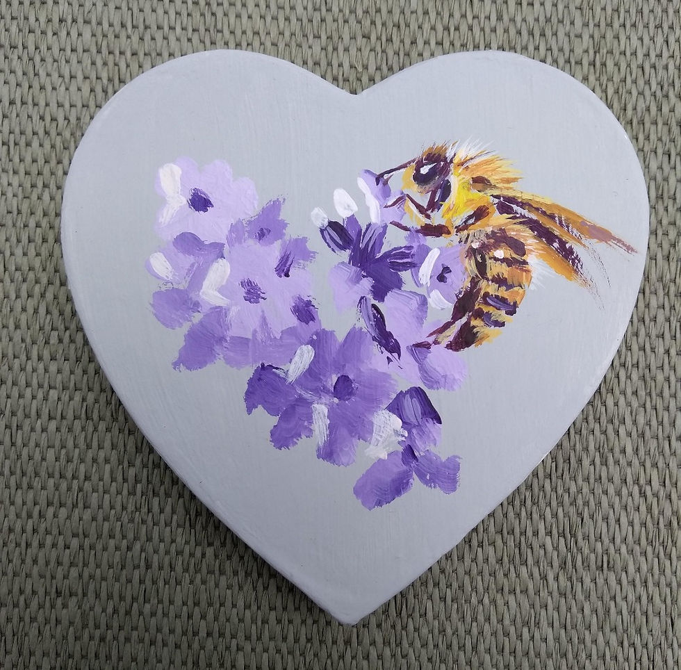 Thumbnail: Bee on lavender heart
