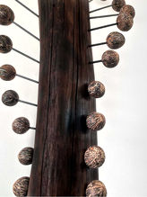 Escultura de chão , arte contemporânea de Julio Primeiro.