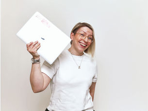 5 expert tips to improve your yoga website