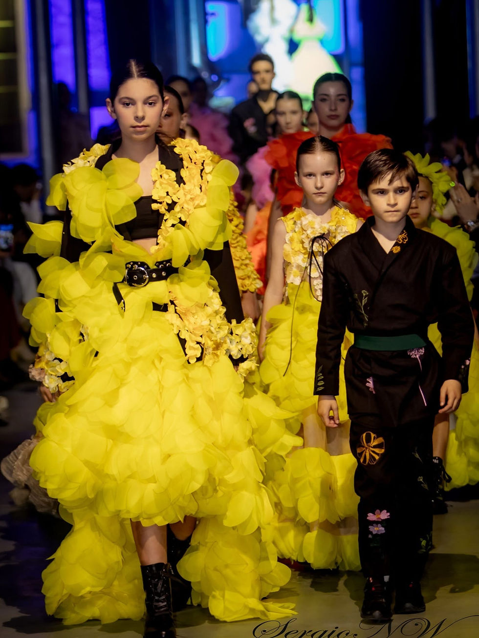 Marca By Vel em carrossel na passerelle do The House of Fashion 2026 produzido pela IMC Models