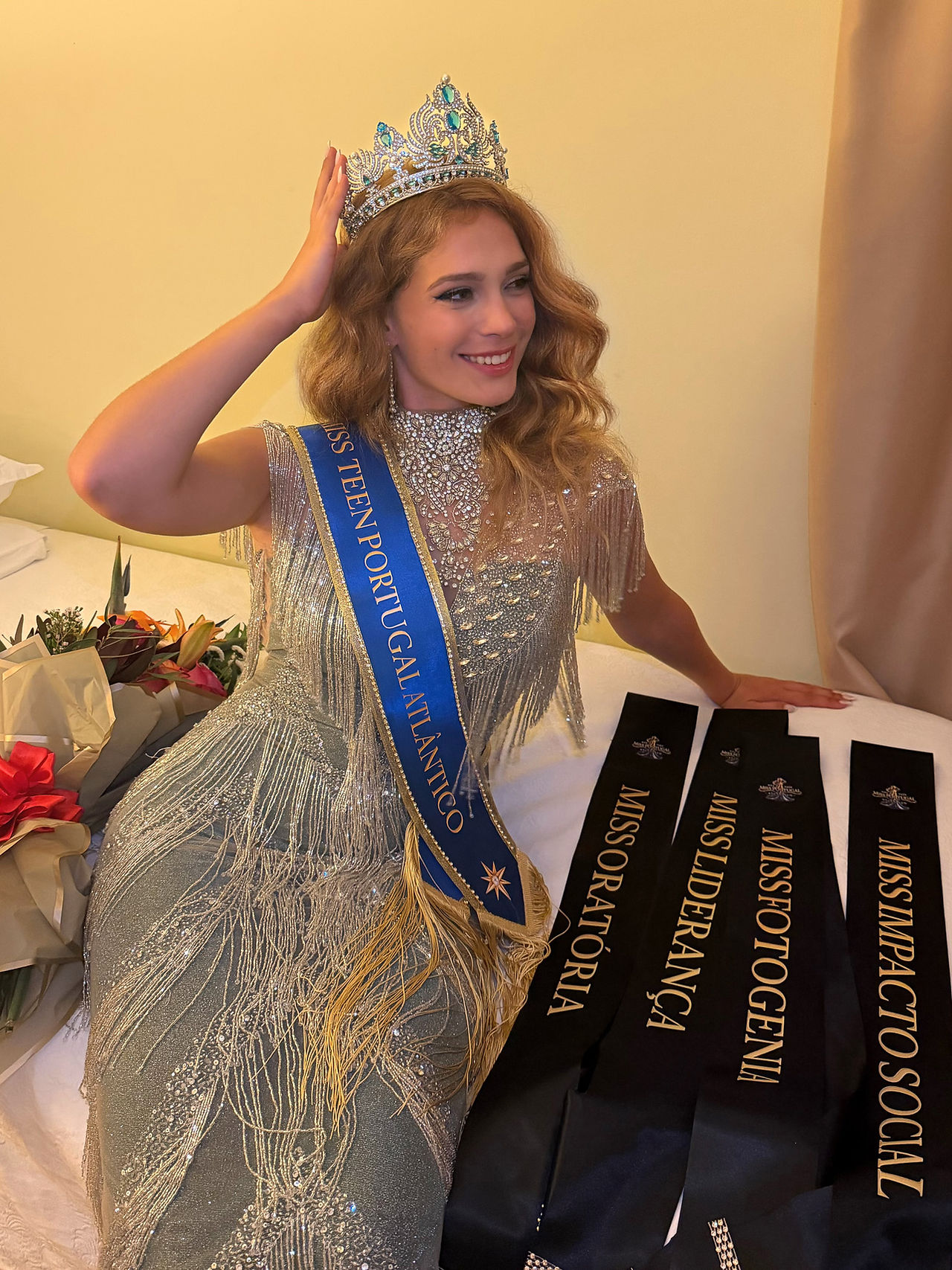 Iris Costa, modelo da IMC Models Agency, vence concurso Miss Teen Portugal Atlântico 2026