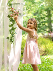 Modelos da IMC Models Agency no catálogo DR.KID Primavera Verão 2026 — Rodrigo Santana, Beatriz Almeida, Inês Simão, Diana Shcherbyuk, Miguel Cordeiro e Alice Poças em campanha de moda infantil para a nova coleção da marca DR.KID em Portugal.
