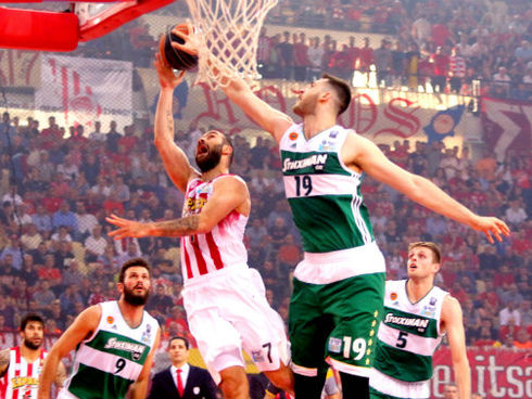 Αυτοχειρία… ΟΛΥΜΠΙΑΚΟΣ 77-72 ΠΑΝΑΘΗΝΑΙΚΟΣ