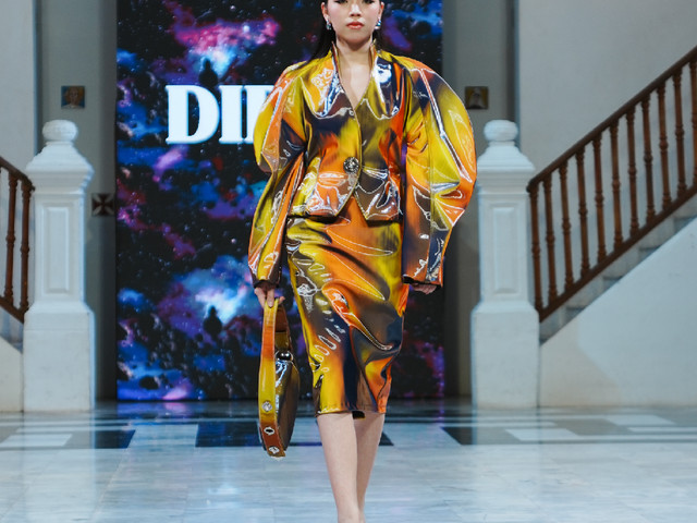 DIBBA Studio: Weaving Journeys Into Wearable Tales