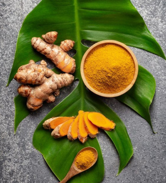 Home Ingredients That Dermatologists Swear By