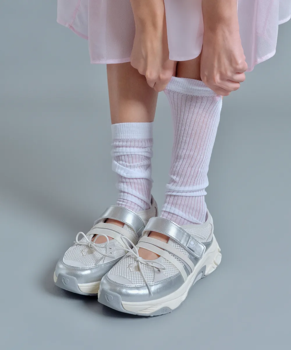 From Seoul To Your Closet: Musinsa's K-Pop Style Revolution
