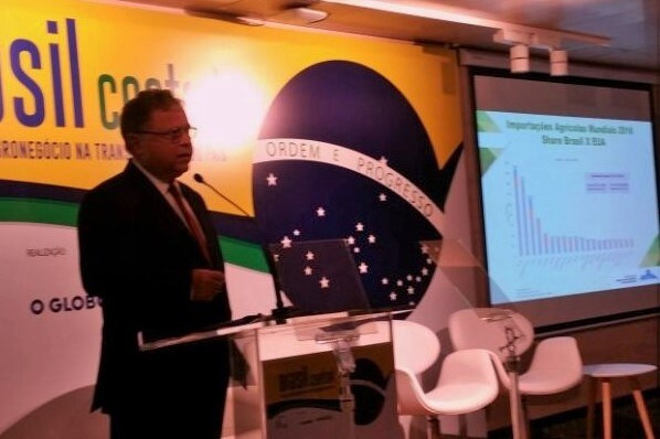 Maggi destacou a importância da produção de alimentos para atender a demanda de 3 bilhões de pessoas que deverão estar na classe média no mundo até 2030 (Foto: Assessoria/Mapa)