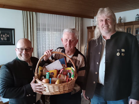 Wir gratulieren Gustav Fischer zu seinem Jubiläum