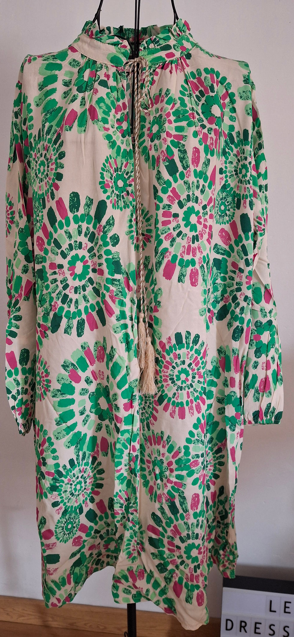 Thumbnail: Green/fuchsia printed tunic dress