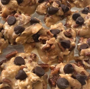 Keto No Bake Caramel Cookies 