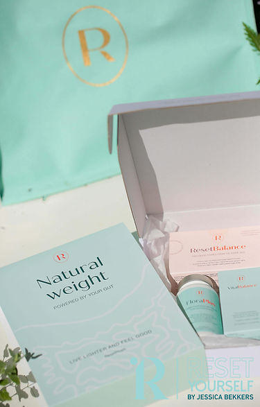 Open Natural Weight Box met supplementen