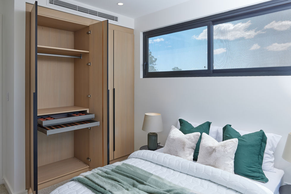 11-Wardrobe insets.jpg