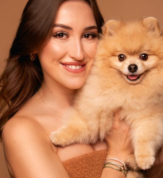 Jelena en Fendi, haar pomeranian