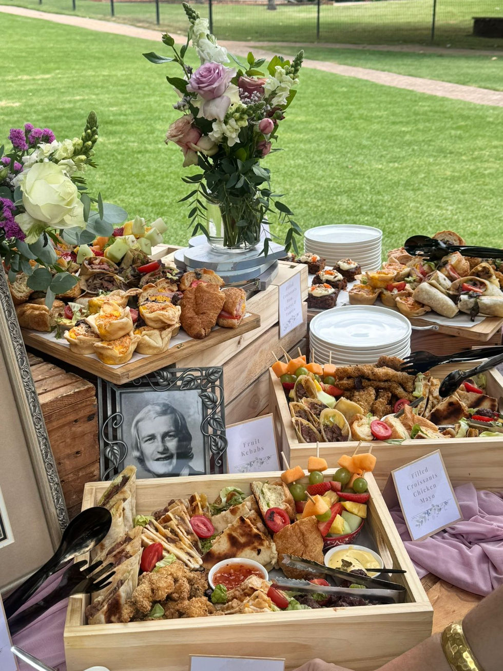 Celebration Harvest Table 5