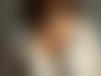 Jewellery styling for necklines