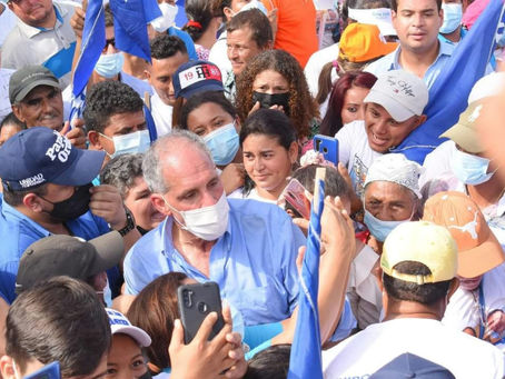 Nasry Asfura visitó Macuelizo, Santa Bárbara: