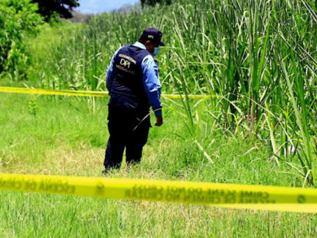 Encuentran cuerpo encostalado en Choluteca