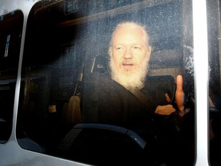 El Tribunal Superior de Justicia de Londres autoriza la extradición de Assange