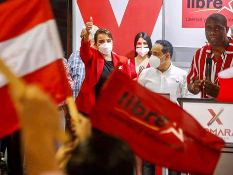 Militantes liberales se adhieren a la candidatura de Xiomara Castro