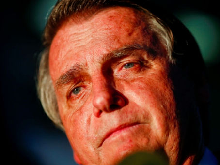 Acusan a Bolsonaro de homicidio por manera de tratar la pandemia en Brasil