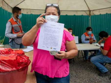 ACTAS DE COMPROMISO RECIBEN BENEFICIARIOS
DE VIVIENDAS DONADAS EN LOMAS DEL DIAMANTE