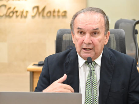 Nelter Queiroz Anuncia Retomada de Obras na Serra de João do Vale e Cobra Ações do Governo Estadual