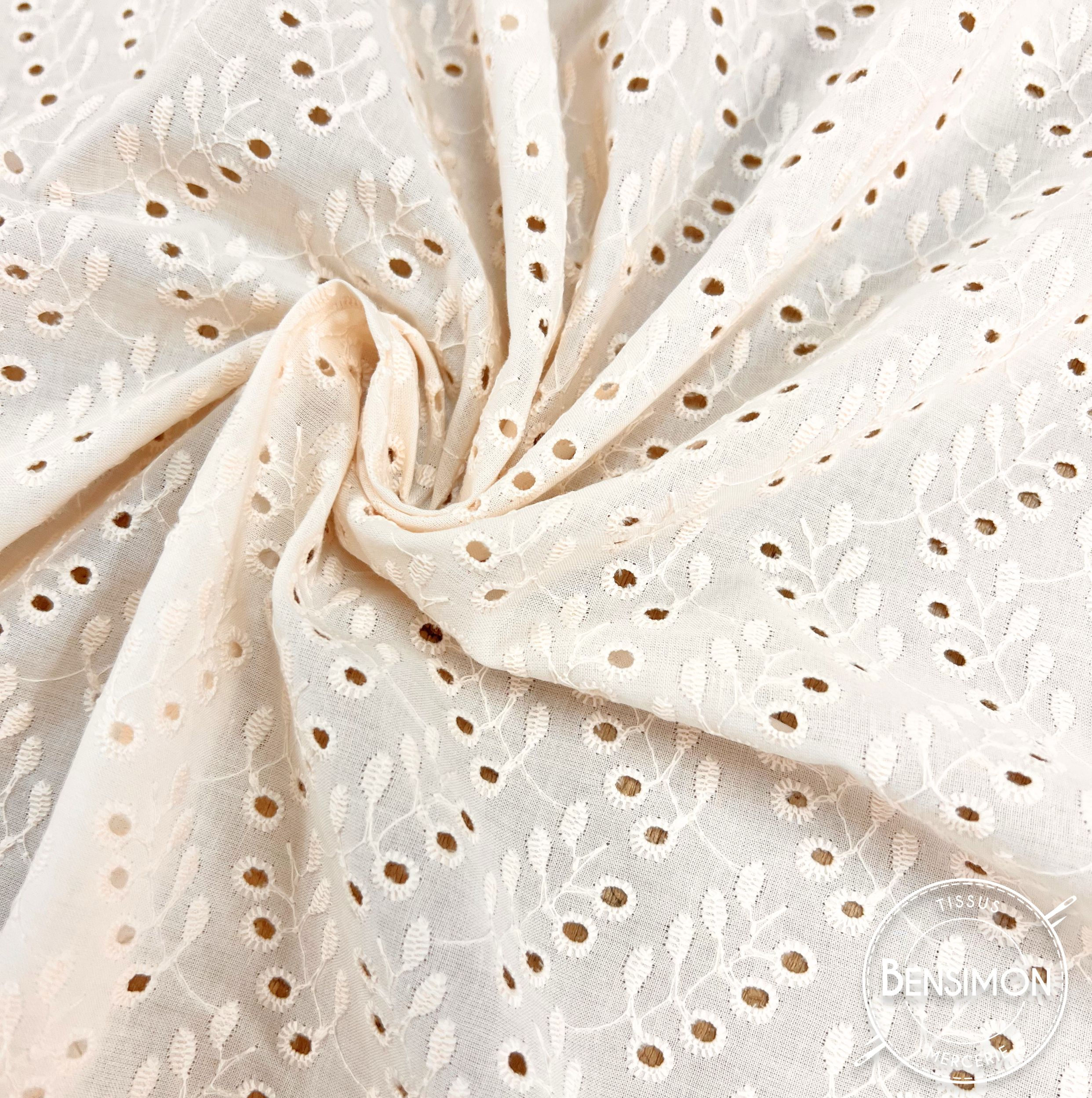 Tissu broderie anglaise coton - Ecru X 50cm