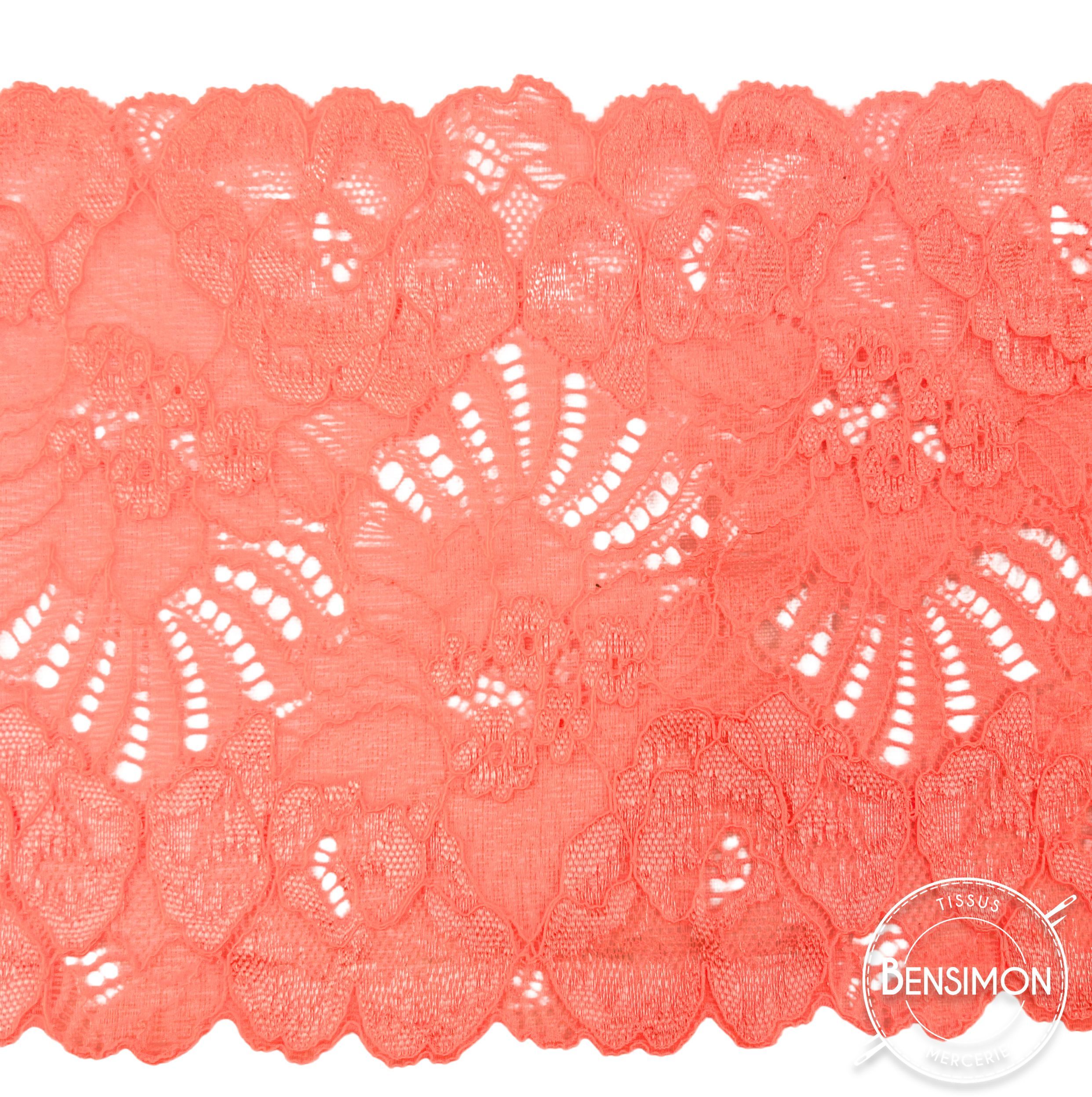 Dentelle élastique liseré vêtements lingerie finition incrustation