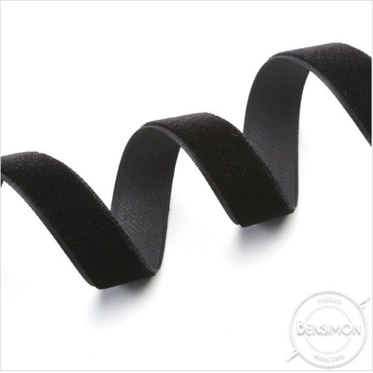 Ruban velours noir