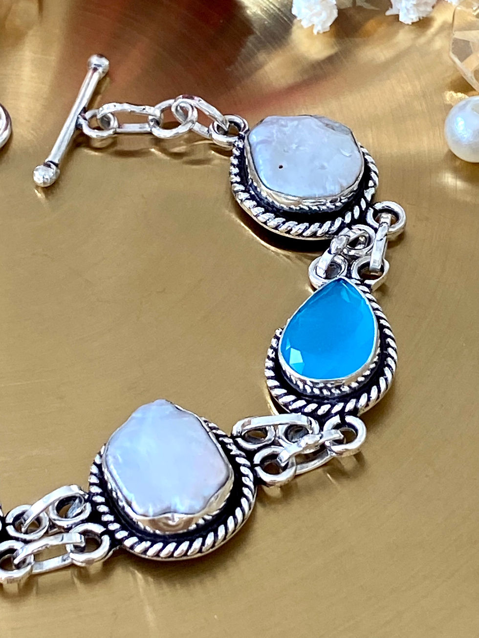 Thumbnail: Biwa Pearl And Chalcedony Handcrafted Bracelet