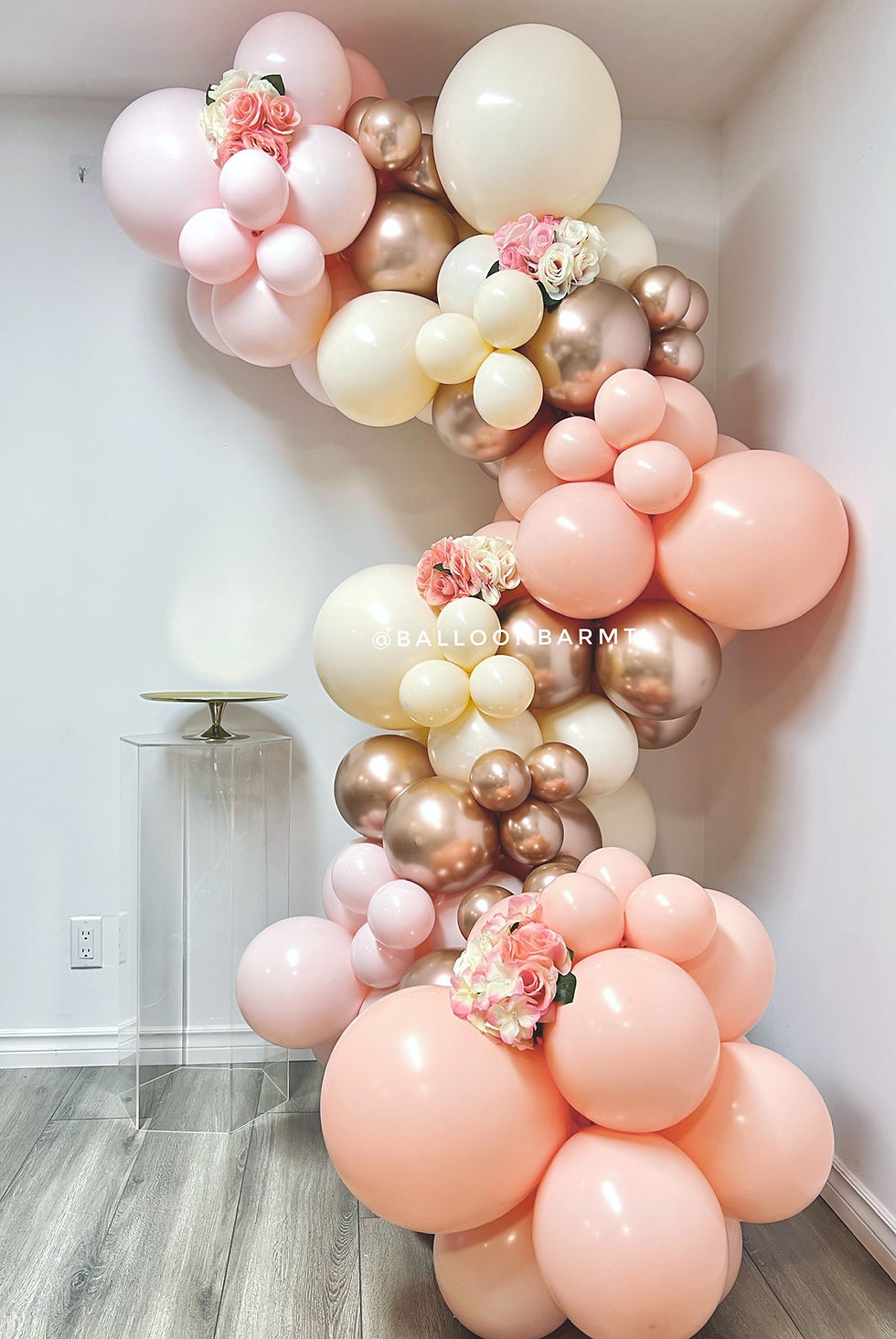 Balloon garlands
