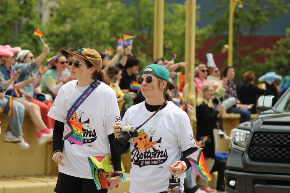steel-city-softball-parade_54566175346_o