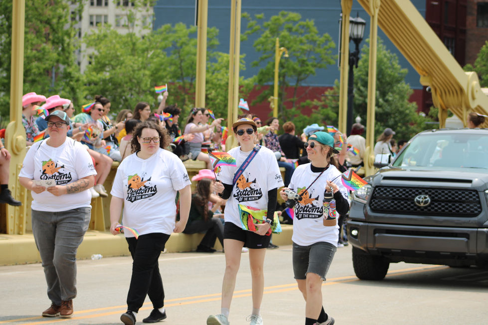steel-city-softball-parade_54566175606_o