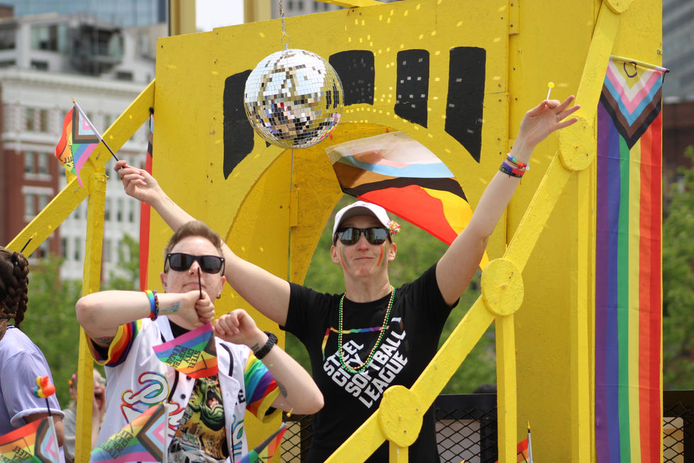 steel-city-softball-parade_54566504650_o