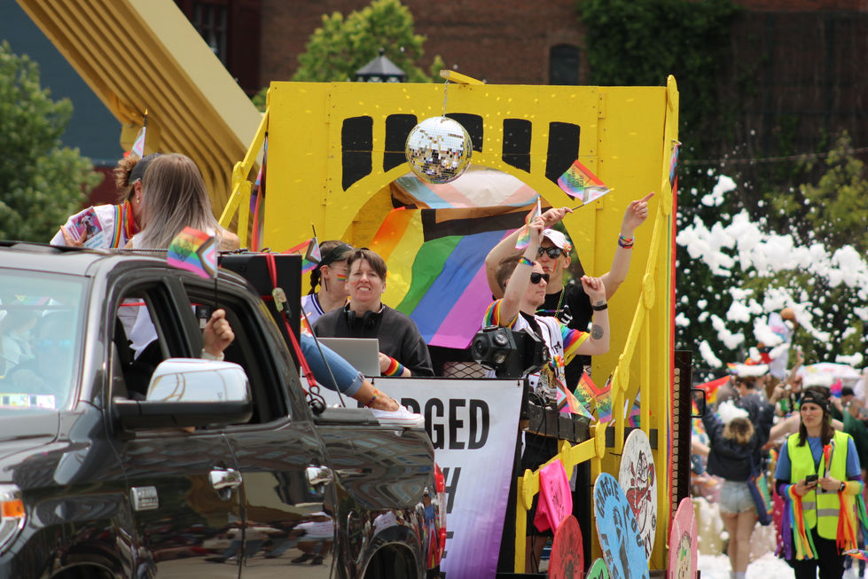 steel-city-softball-parade_54566175511_o