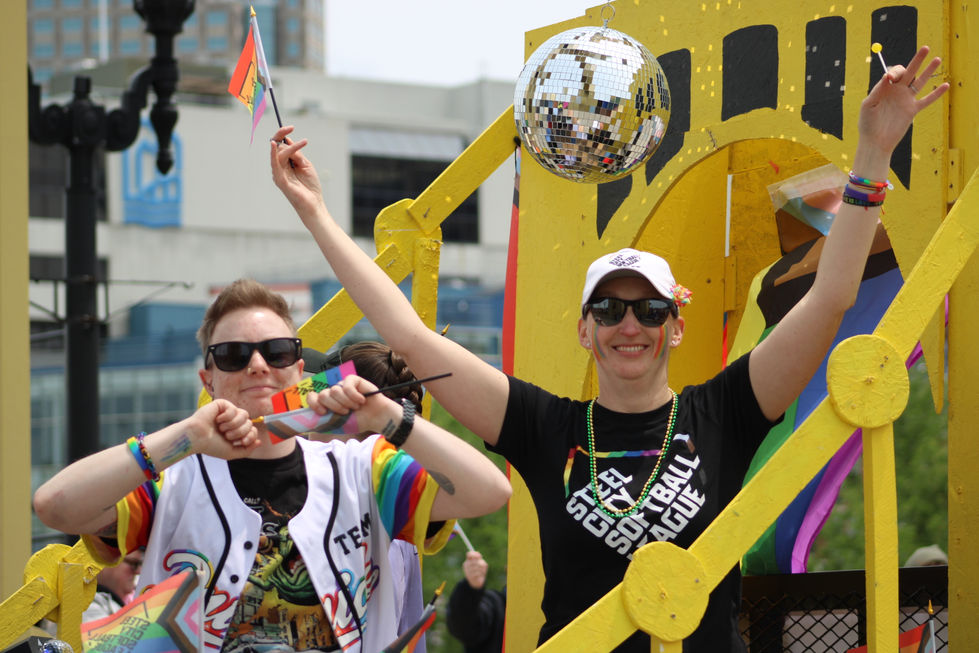 steel-city-softball-parade_54566175266_o