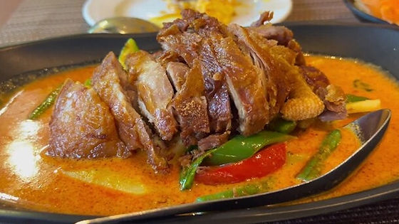 44.Pato al curry thai