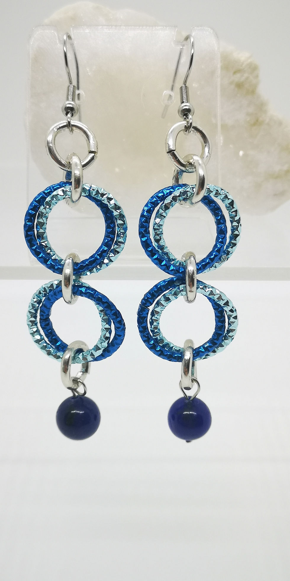 Thumbnail: Orecchini azzurri e blu