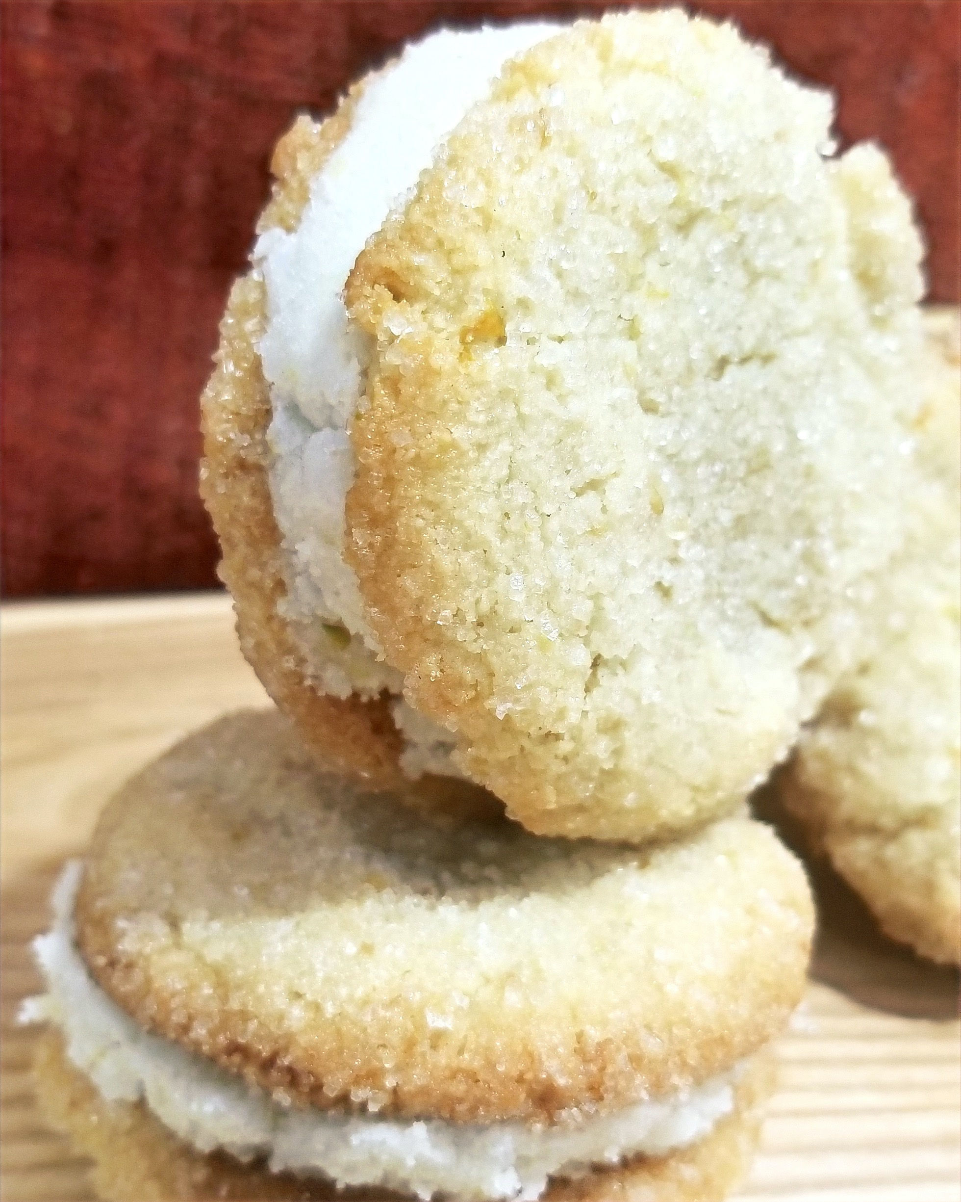 Lemon Lemon Cookie Sandwich