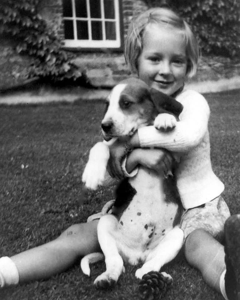 Humans and dogs, the oldest relationship in the world.