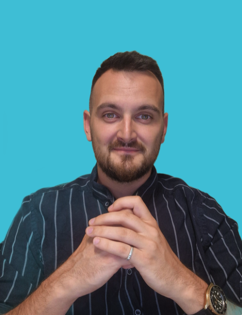 Writer: Tom Broderick