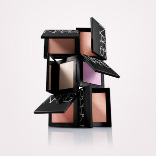 NARS經典胭脂系列全新六色登場 打造16小時心動紅暈