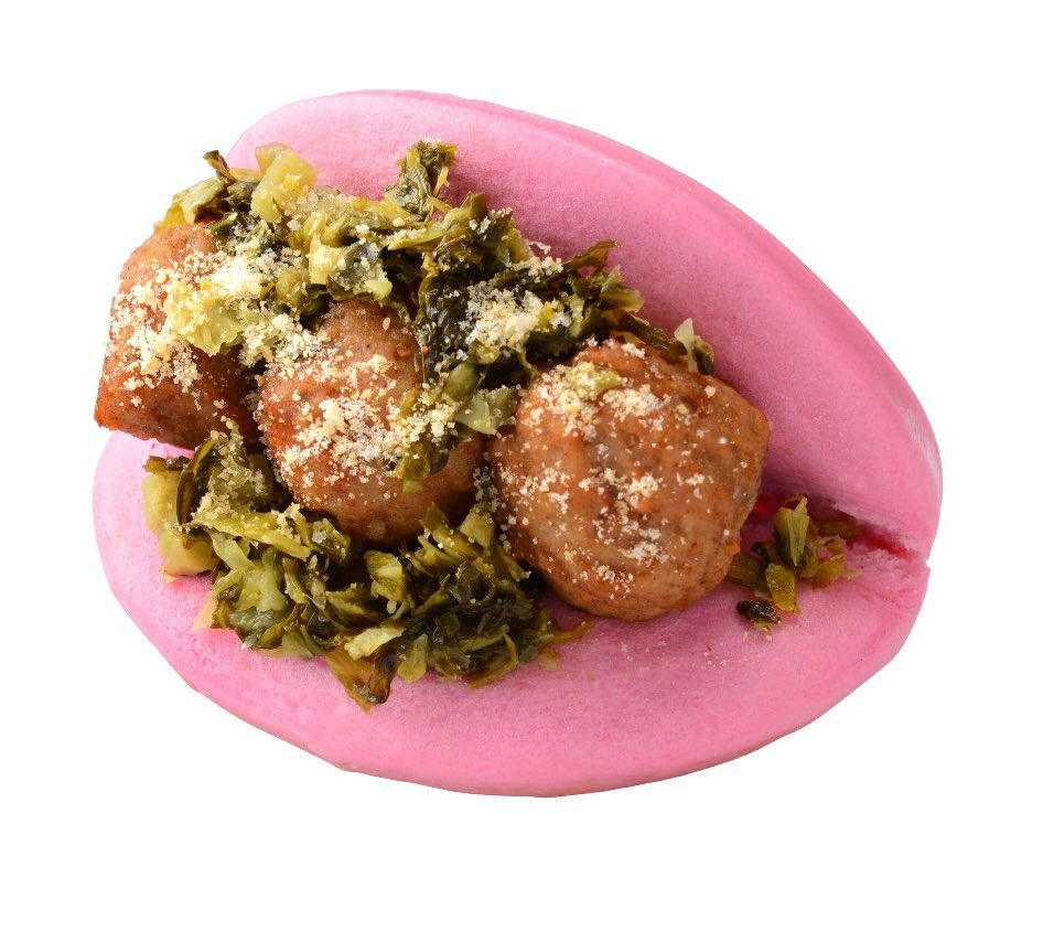 瑞典肉丸紅果子刈包配酸菜及花生粉 HKD $13(圖片由IKEA提供)