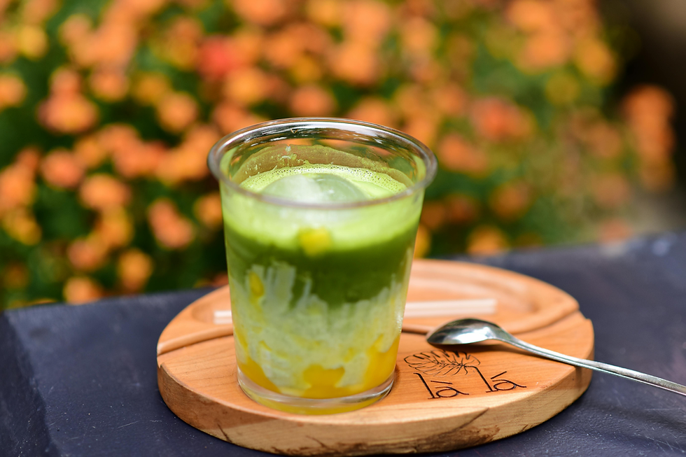 Mango matcha latte