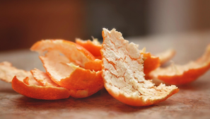 “Orange Peel Pectin Coating for Reducing Moisture Loss and Surface Spoilage in Refrigerated Strawberries” by Sofia Ramirez