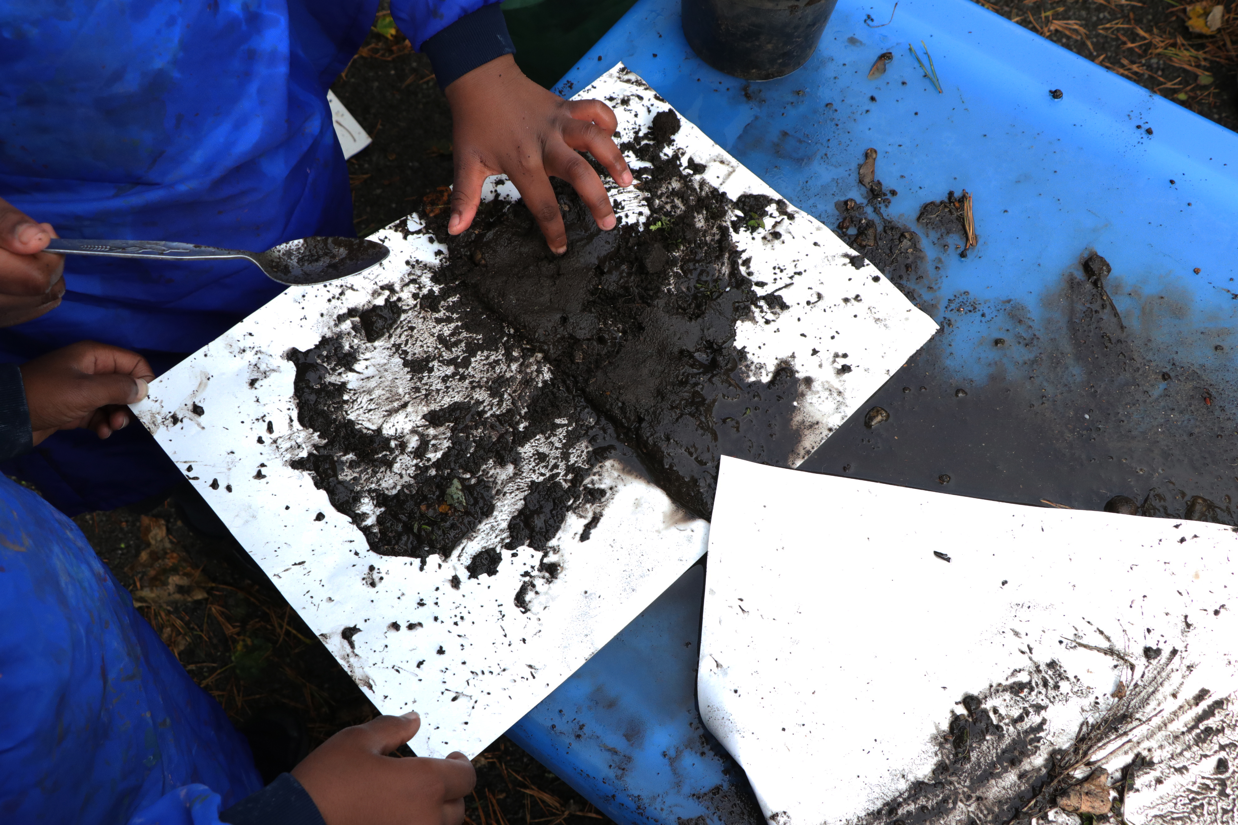 +CDLY P Mud Painting IMG_1733.jpg