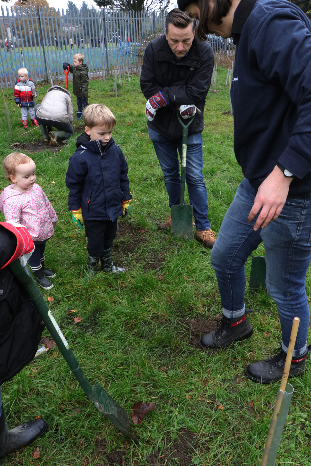 CDLY P Tree Planting, IMG_7157.jpg