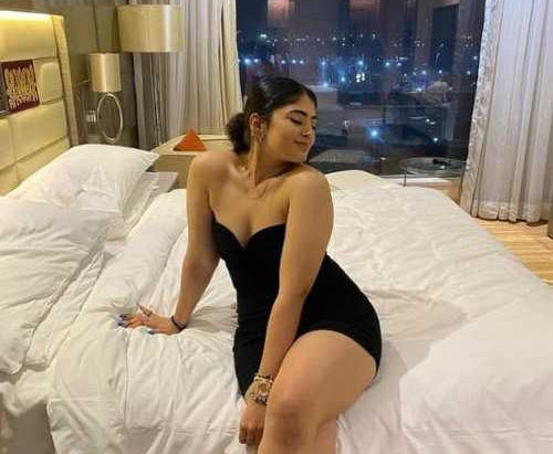 Varanasi Call Girl Service available in Luxury Hotel
