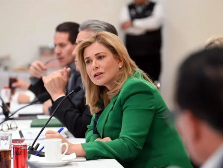 ¿Era obligatorio que Maru Campos asistiera al Senado y por qué decidió no ir?